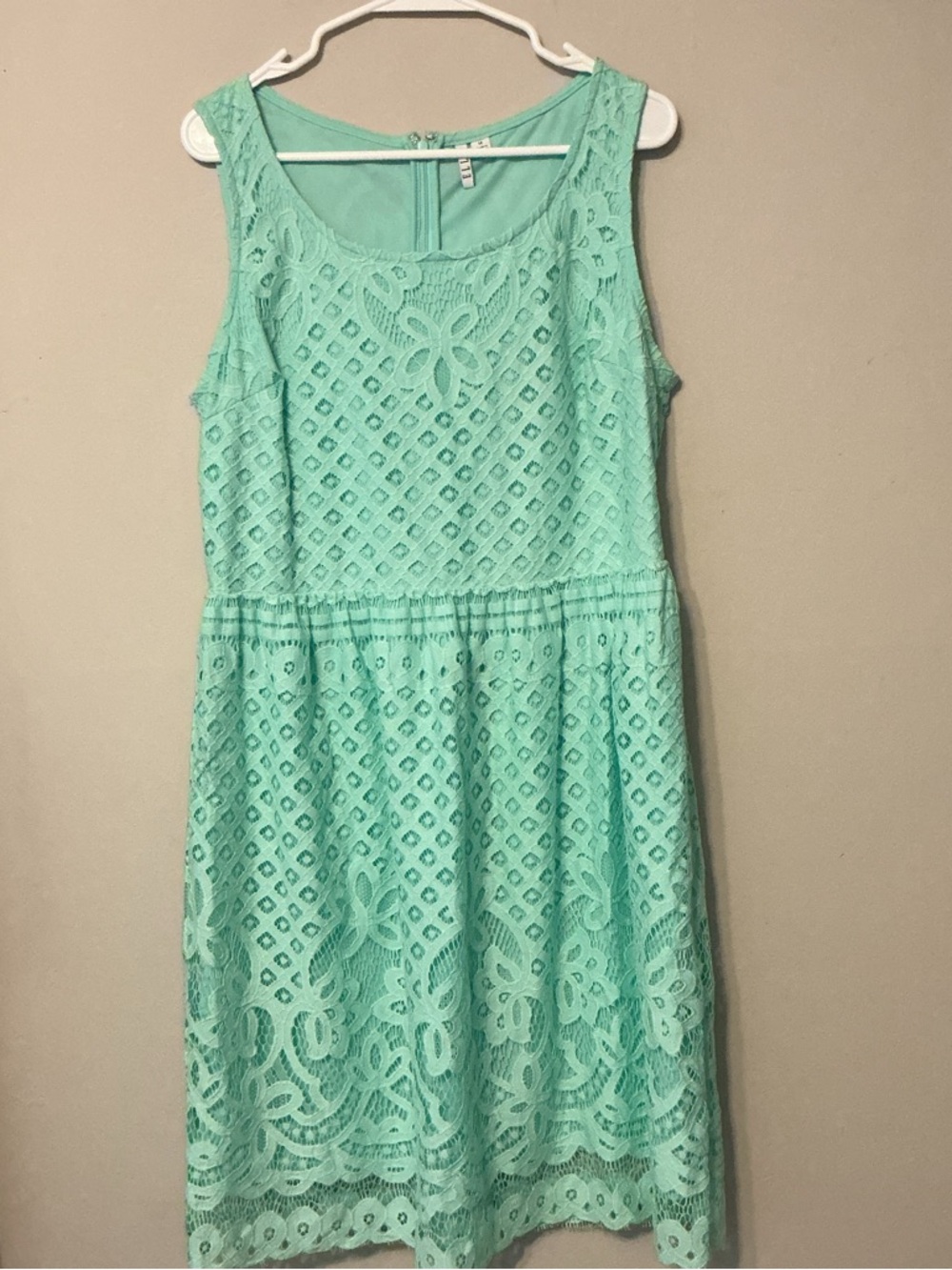 Sleeveless Mint Lace A-Line Dress